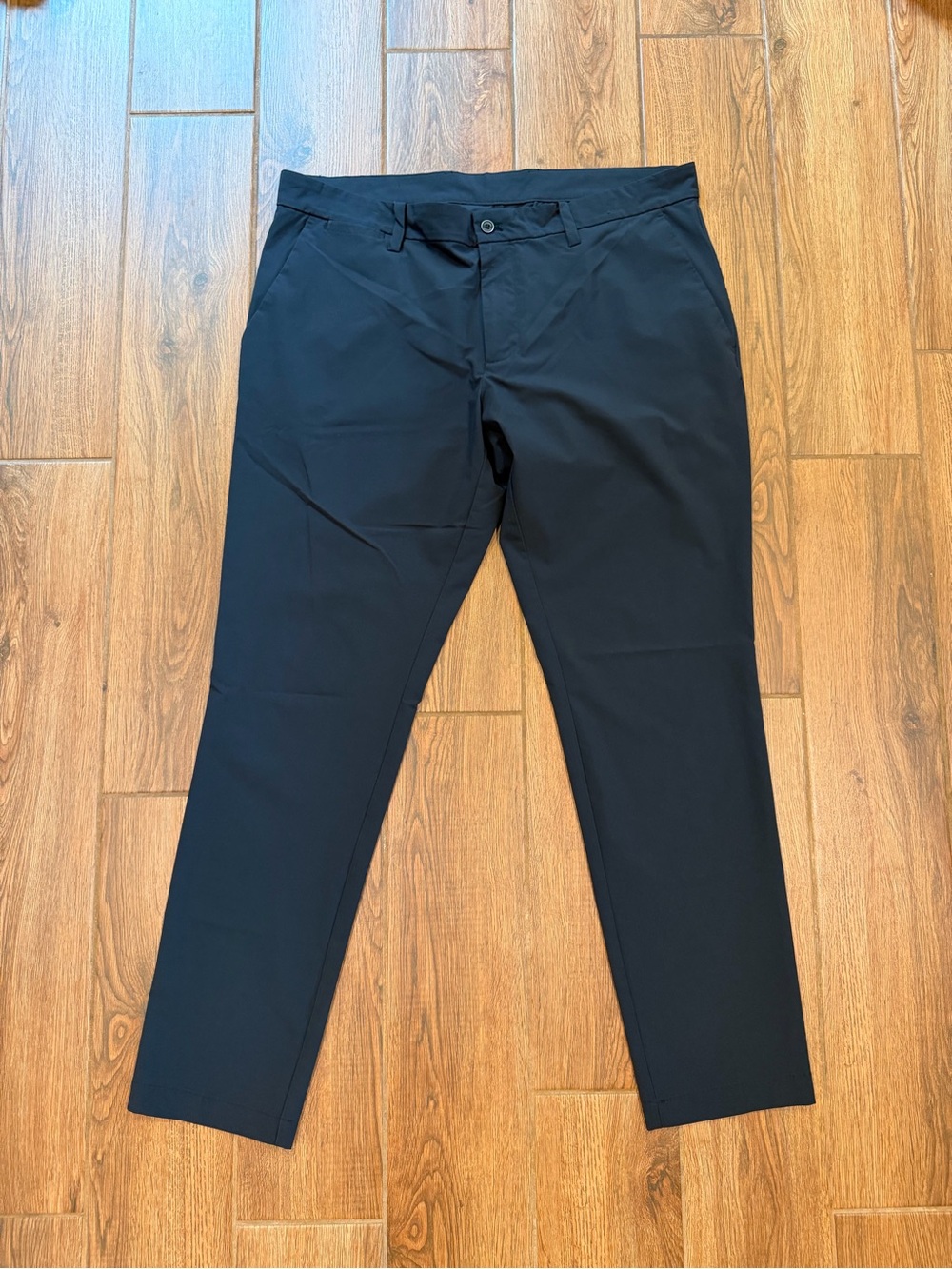 J.Lindeberg Men's Black Saks golf/dress pants / men’s 38x32